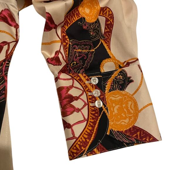 Chico's Size 3 (14/16) Top No-Iron Cotton Tassel Status‎ Print - Picture 6 of 7